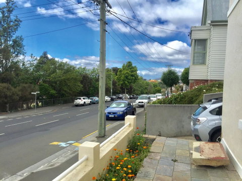 338 On Murray - Accommodation Georgetown 10