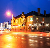 The Tasmanian Inn - Accommodation Georgetown