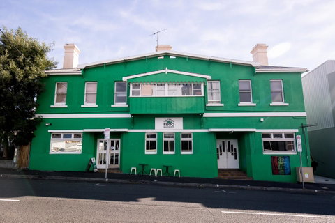 The Pickled Frog - Accommodation Georgetown 33