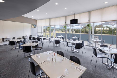 Travelodge Hotel Hobart Airport - Accommodation Georgetown 16