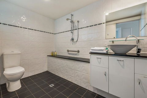 Moonrise View Apartment - Accommodation Georgetown 3