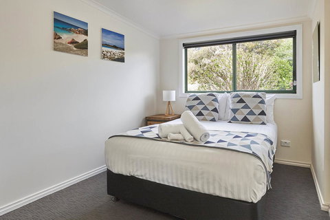 DOLPHIN LOOKOUT COTTAGE - Amazing Views Of The Bay Of Fires - Accommodation Georgetown 15