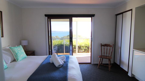 DOLPHIN LOOKOUT COTTAGE - Amazing Views Of The Bay Of Fires - Accommodation Georgetown 13