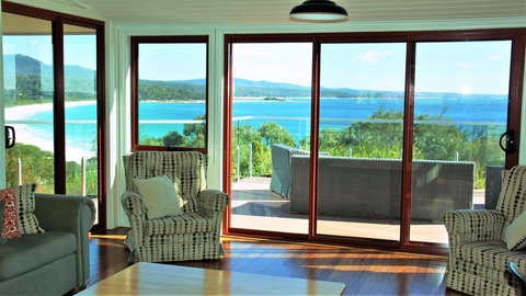 DOLPHIN LOOKOUT COTTAGE - Amazing Views Of The Bay Of Fires - Accommodation Georgetown 14