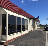 Regatta Point Tavern  Holiday Villas - Accommodation Georgetown