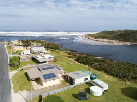 Arthur Riverfront And Sea Lodge Downstream - Accommodation Georgetown 2