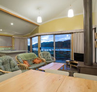 Arthur Riverfront and Sea Lodge downstream - Accommodation Georgetown