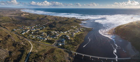 Arthur Riverfront And Sea Lodge Downstream - Accommodation Georgetown 1