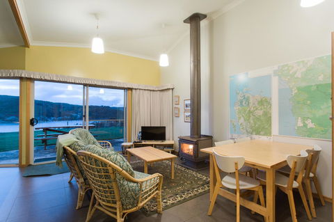 Arthur Riverfront And Sea Lodge Downstream - Accommodation Georgetown 5