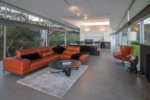 Avalon Coastal Retreat - Accommodation Georgetown 12