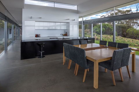 Avalon Coastal Retreat - Accommodation Georgetown 14