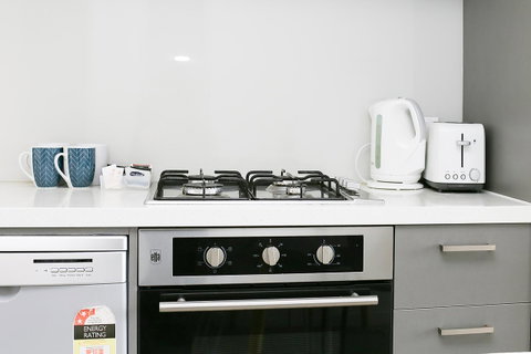 Poplar Box Hill Apartment - Accommodation Georgetown 14