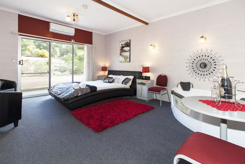 The Grampians Motel - Accommodation Georgetown 5