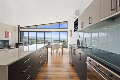 Apollo Bay Cottages - Accommodation Georgetown 10
