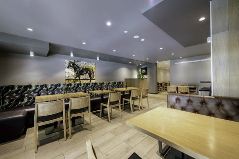 Brady Hotels Central Melbourne - Accommodation Georgetown 15