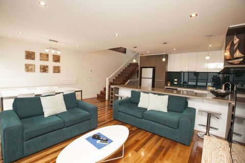 7 Falls Apartments - Accommodation Georgetown 4