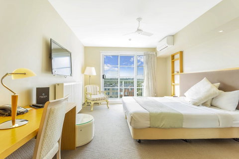 Deep Blue Hotel & Hot Springs - Accommodation Georgetown 41