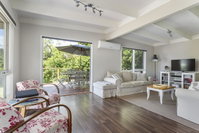 Blairgowrie Bella - light filled home with great deck