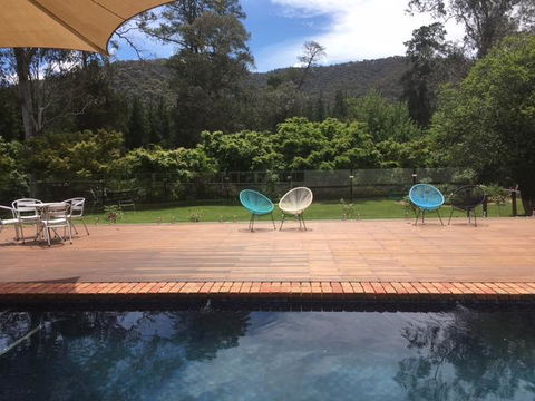 Bright Chalet - Accommodation Georgetown 17