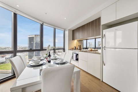 Best Views On Collins - Accommodation Georgetown 29