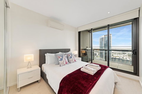 Best Views On Collins - Accommodation Georgetown 10