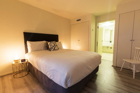 Waterfront Melbourne Apartments - Accommodation Georgetown 39
