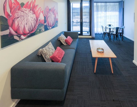 Waterfront Melbourne Apartments - Accommodation Georgetown 19