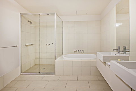 Waterfront Melbourne Apartments - Accommodation Georgetown 34