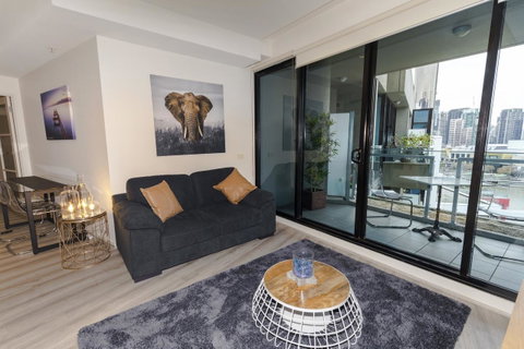 Waterfront Melbourne Apartments - Accommodation Georgetown 42