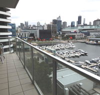 AKOM Docklands - Accommodation Georgetown