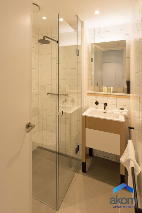 AKOM AT Docklands - Accommodation Georgetown 17
