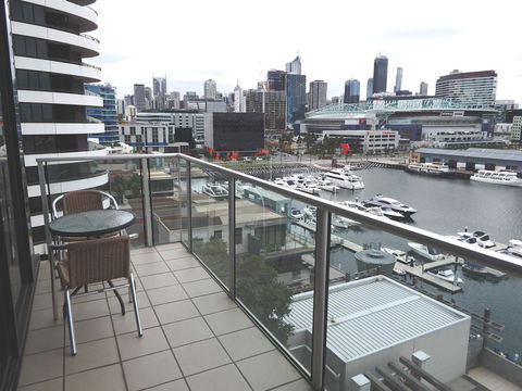 AKOM AT Docklands - Accommodation Georgetown 38