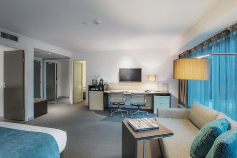 Novotel Melbourne On Collins - Accommodation Georgetown 2