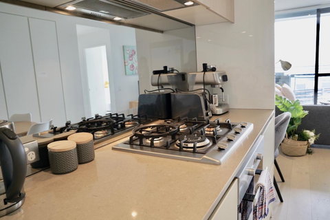 Pride Docklands Waterfront Apartment City View - Accommodation Georgetown 22