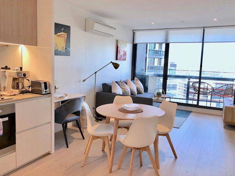 Pride Docklands Waterfront Apartment City View - Accommodation Georgetown 5