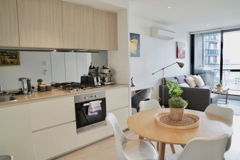 Pride Docklands Waterfront Apartment City View - Accommodation Georgetown 14