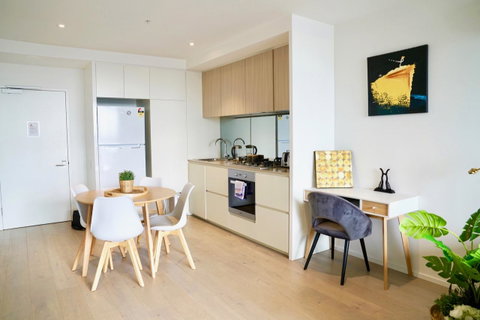 Pride Docklands Waterfront Apartment City View - Accommodation Georgetown 13