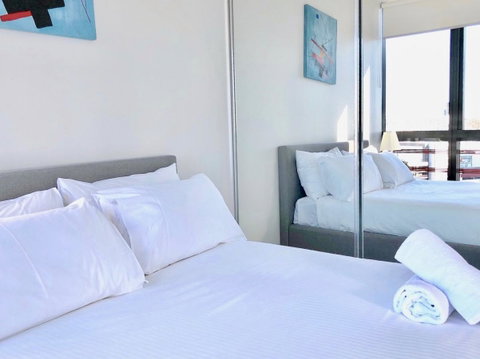 Pride Docklands Waterfront Apartment City View - Accommodation Georgetown 43
