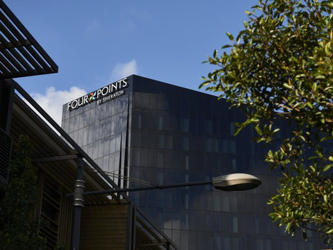 Vibe Hotel Melbourne Docklands - Accommodation Georgetown 20