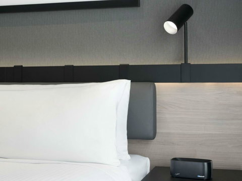 Vibe Hotel Melbourne Docklands - Accommodation Georgetown 13