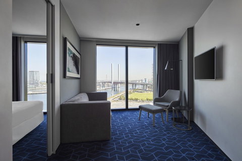 Vibe Hotel Melbourne Docklands - Accommodation Georgetown 2