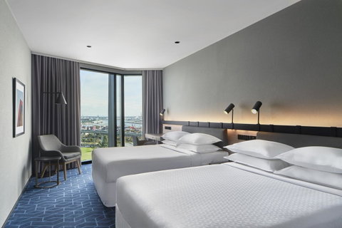 Vibe Hotel Melbourne Docklands - Accommodation Georgetown 4