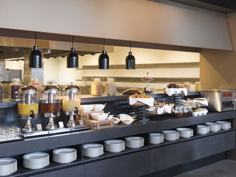 Vibe Hotel Melbourne Docklands - Accommodation Georgetown 18