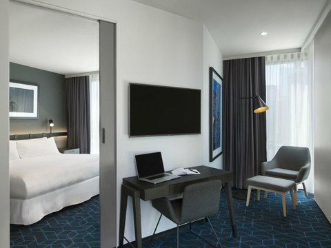 Vibe Hotel Melbourne Docklands - Accommodation Georgetown 12