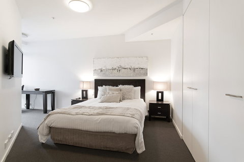 Docklands Private Collection - NEWQUAY - Accommodation Georgetown 44