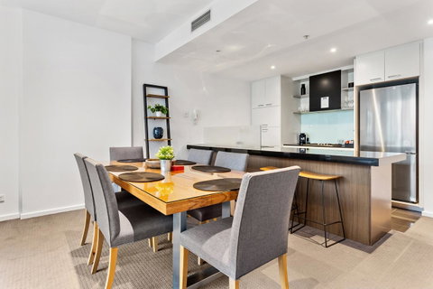 Docklands Private Collection - NEWQUAY - Accommodation Georgetown 10