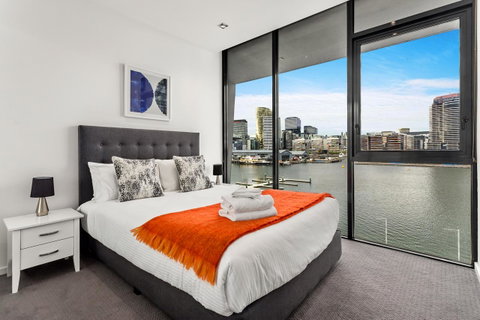 Docklands Private Collection - NEWQUAY - Accommodation Georgetown 12