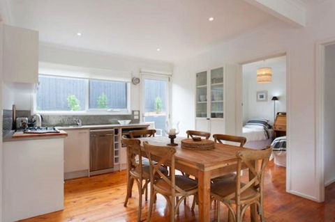 Capella Villa No. 4 - Stunning Luxury Decor Inside And Out - Accommodation Georgetown 6