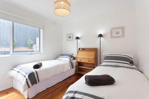 Capella Villa No. 4 - Stunning Luxury Decor Inside And Out - Accommodation Georgetown 10