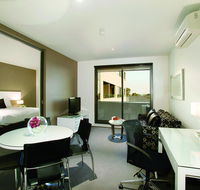 Punthill Oakleigh - Accommodation Georgetown
